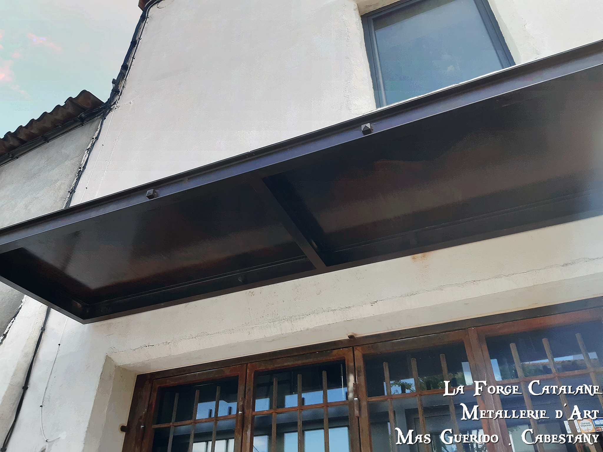 casquette tolee caissone forge catalane.jpg